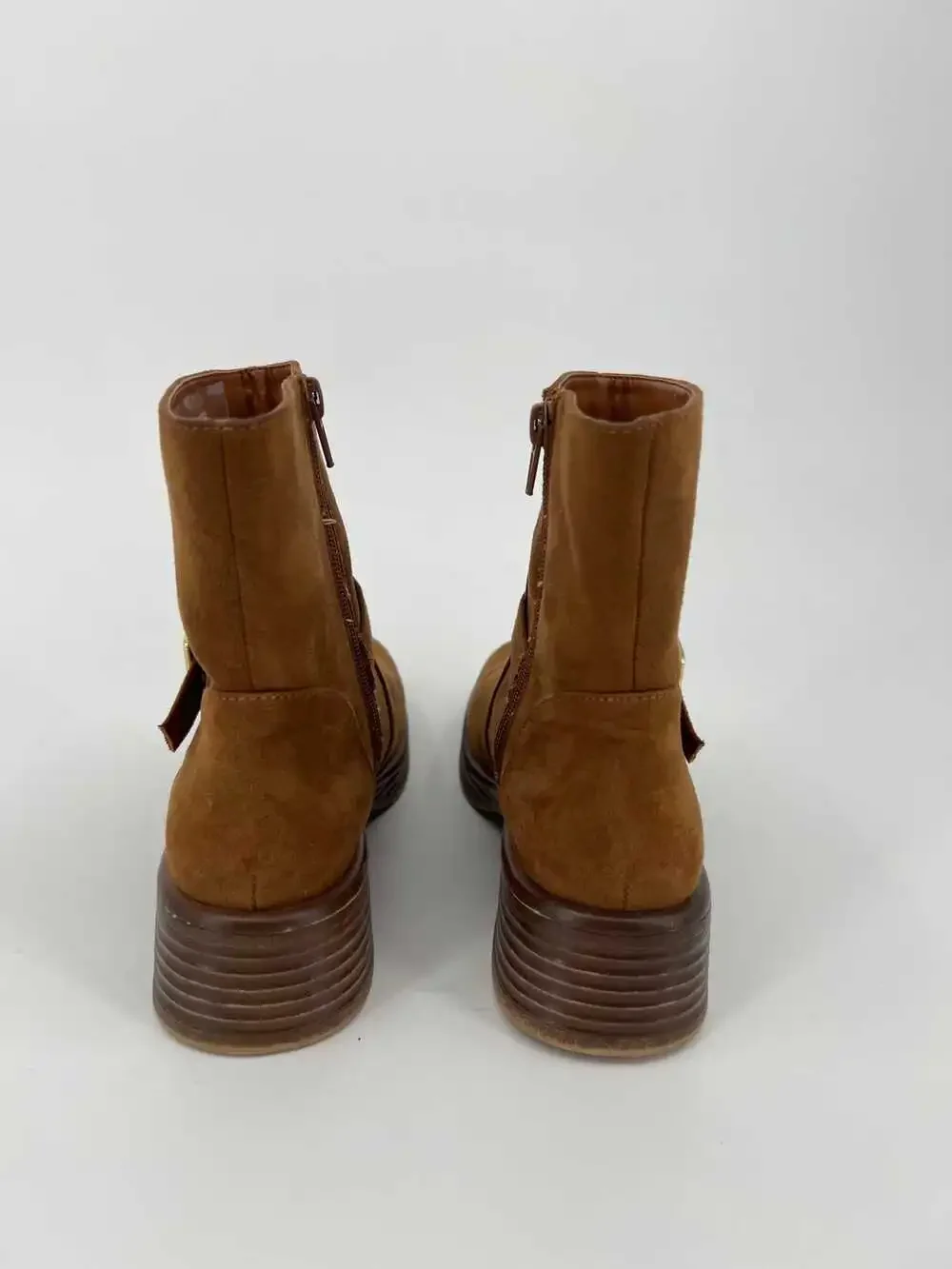 Steve Madden step into
